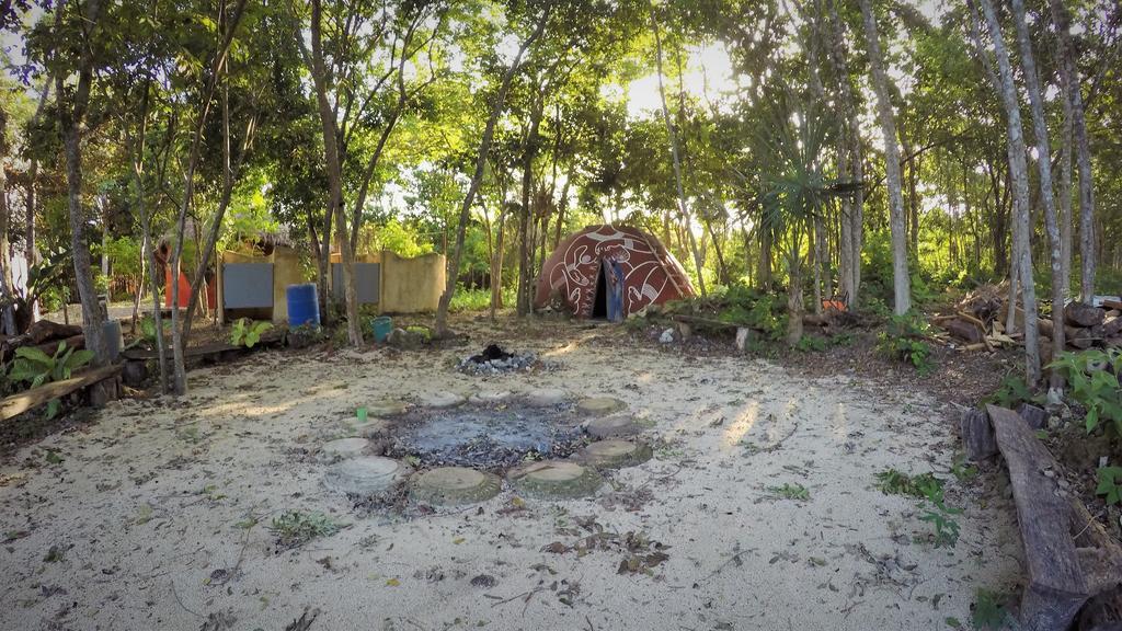 La Casa De Los Ninos Del Arbol Hotel Bacalar Exterior photo